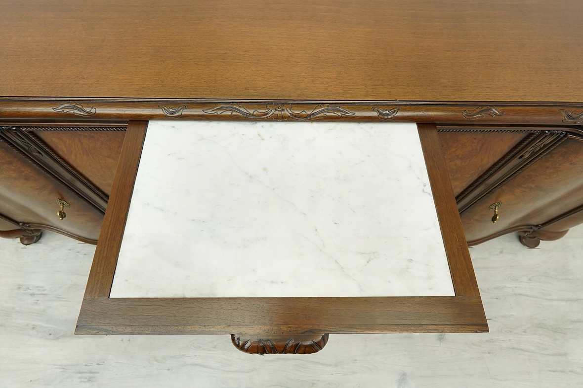 Zabytkowa komoda chippendale z lat 40-tych. Po renowacji. 18477324019