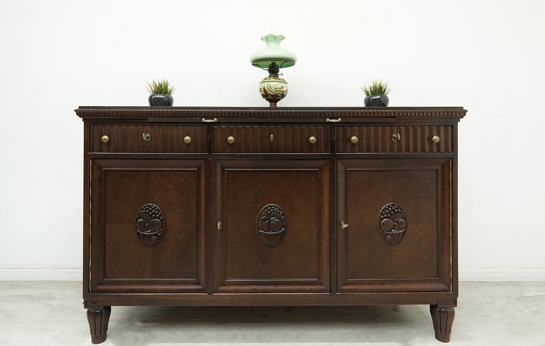 Antyczna komoda z lat 20-tych w stylu secesyjnym. Po renowacji. 18686940130
